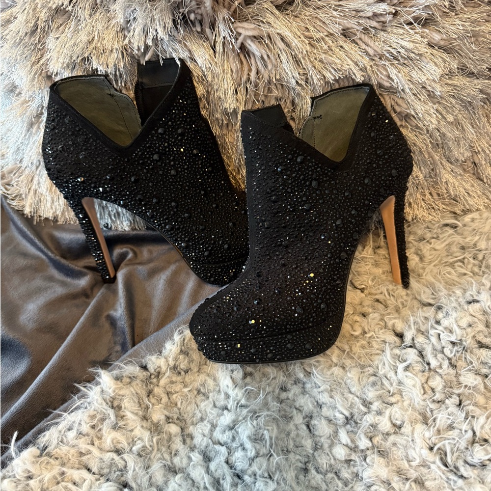 Jessica Simpson Shiny High Heel Shoes